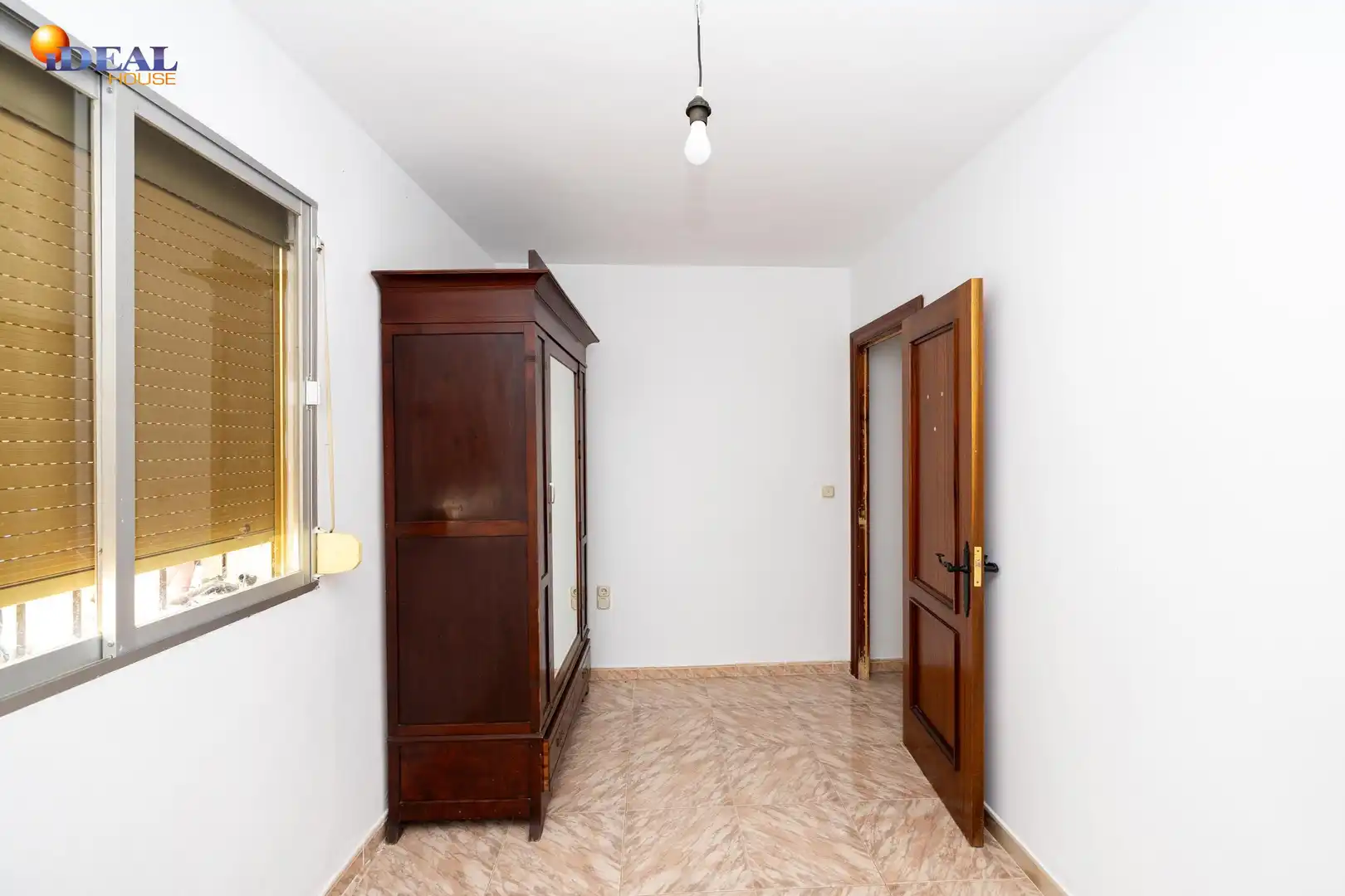 Country house zum Verkauf in Dílar mit Privatgarten