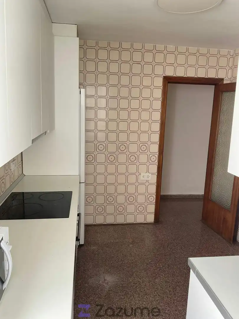 Cuina de Pis de lloguer en Ontinyent amb Moblat, Forn i Rentadora