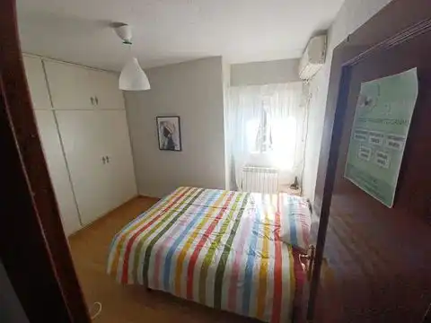 Bedroom of Flat for sale in  Madrid Capital  with Air Conditioner