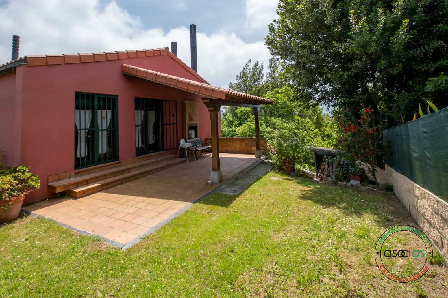 Jardín de Casa o chalet en venta en Colunga con Calefacción, Jardín privado y Terraza