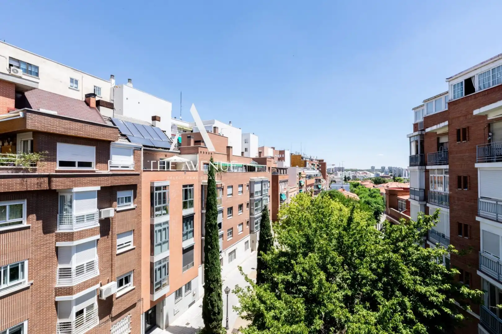 Vista exterior de Pis en venda en Madrid amb Aire condicionat, Calefacció i Moblat