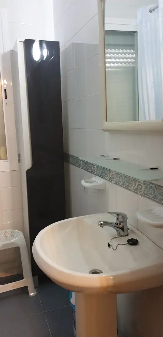Bany de Apartament en venda en El Bosque amb Moblat