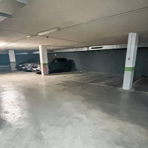 Garaje en Venta en Torrefiel