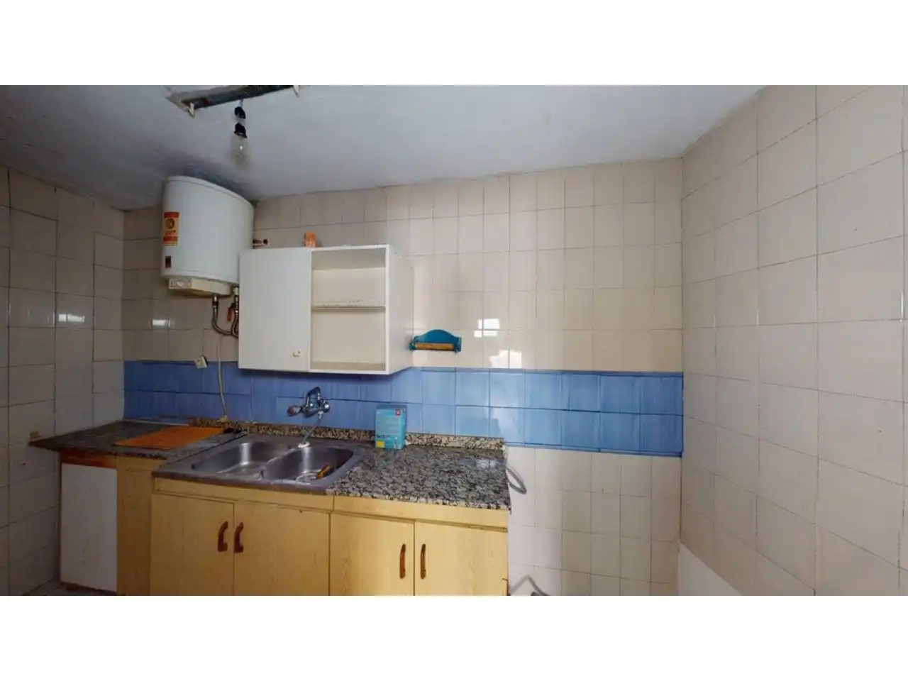 Cuina de Casa o xalet en venda en Caravaca de la Cruz amb Aire condicionat, Jardí privat i Terrassa