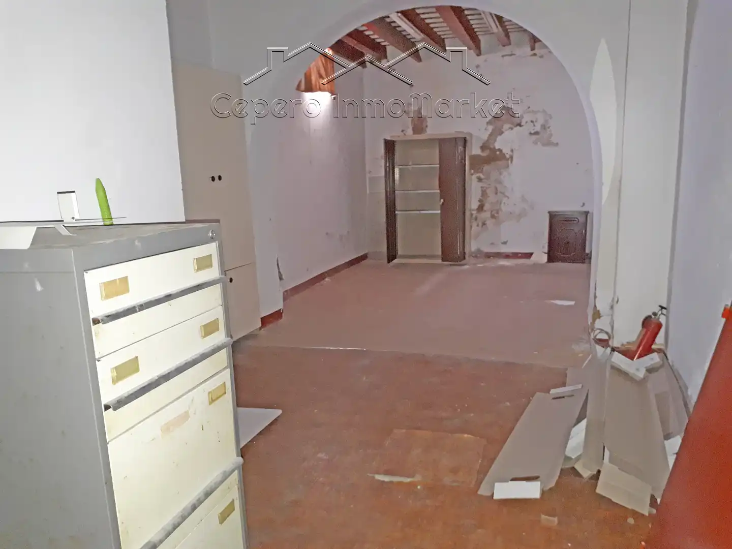 Business premises for sale in Calle Caballeros 32, imagen 9