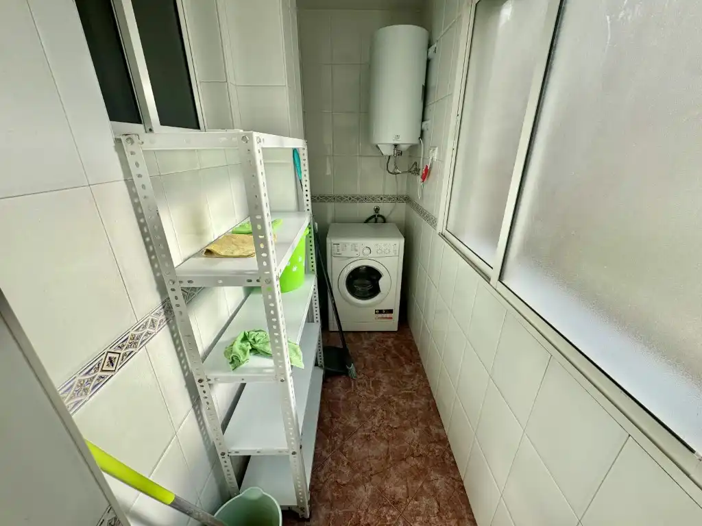 Bathroom of Flat for share in Córdoba