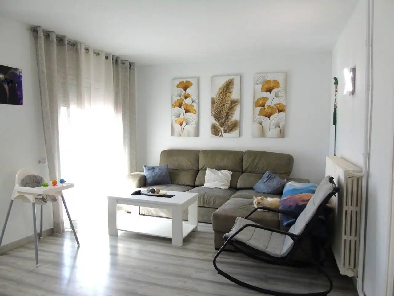 Living room of Flat for sale in Vic  with Heating, Parquet flooring and Terrace