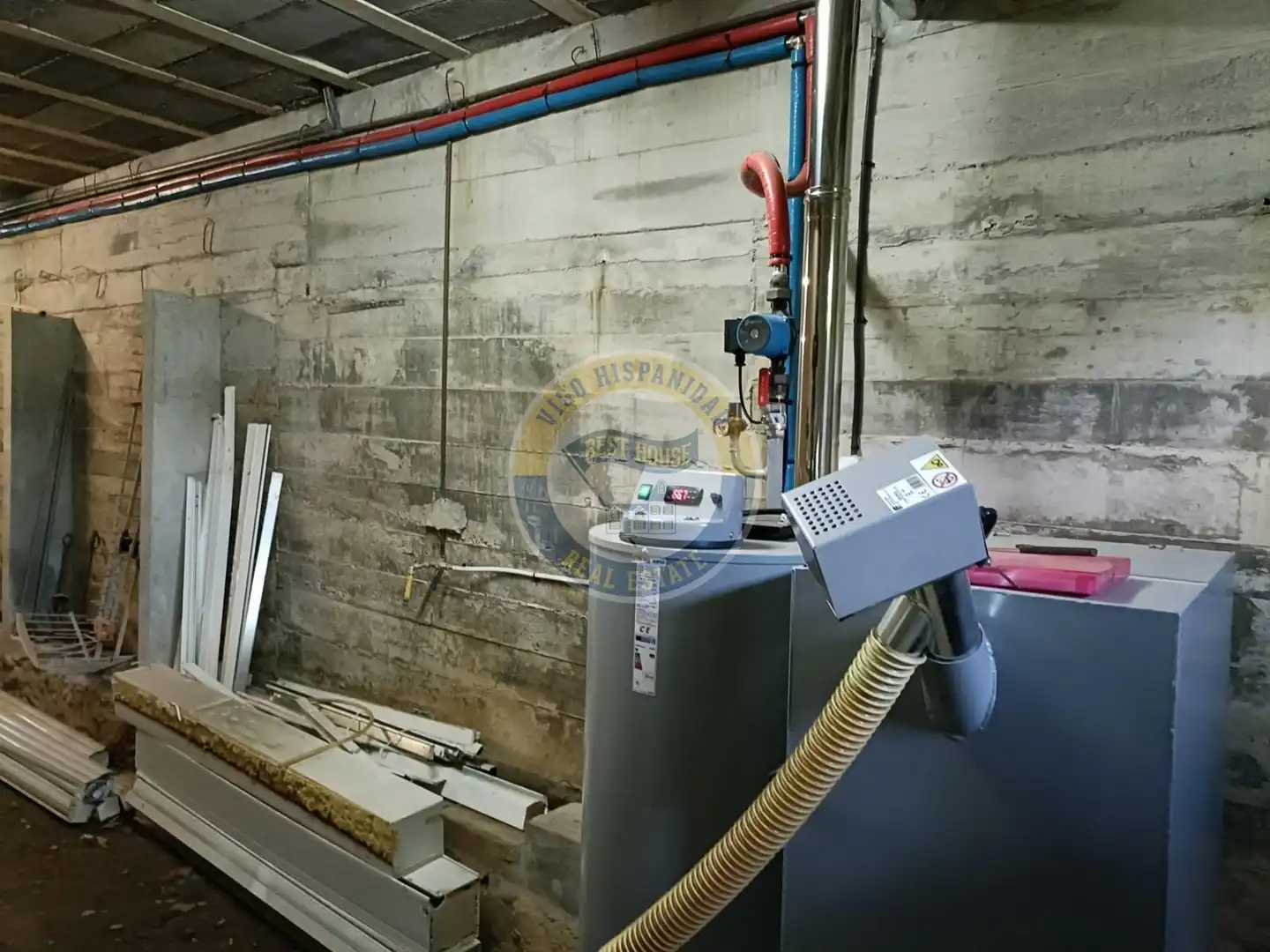 Finca rústica en venta en Vigo  con Calefacción, Trastero y Piscina