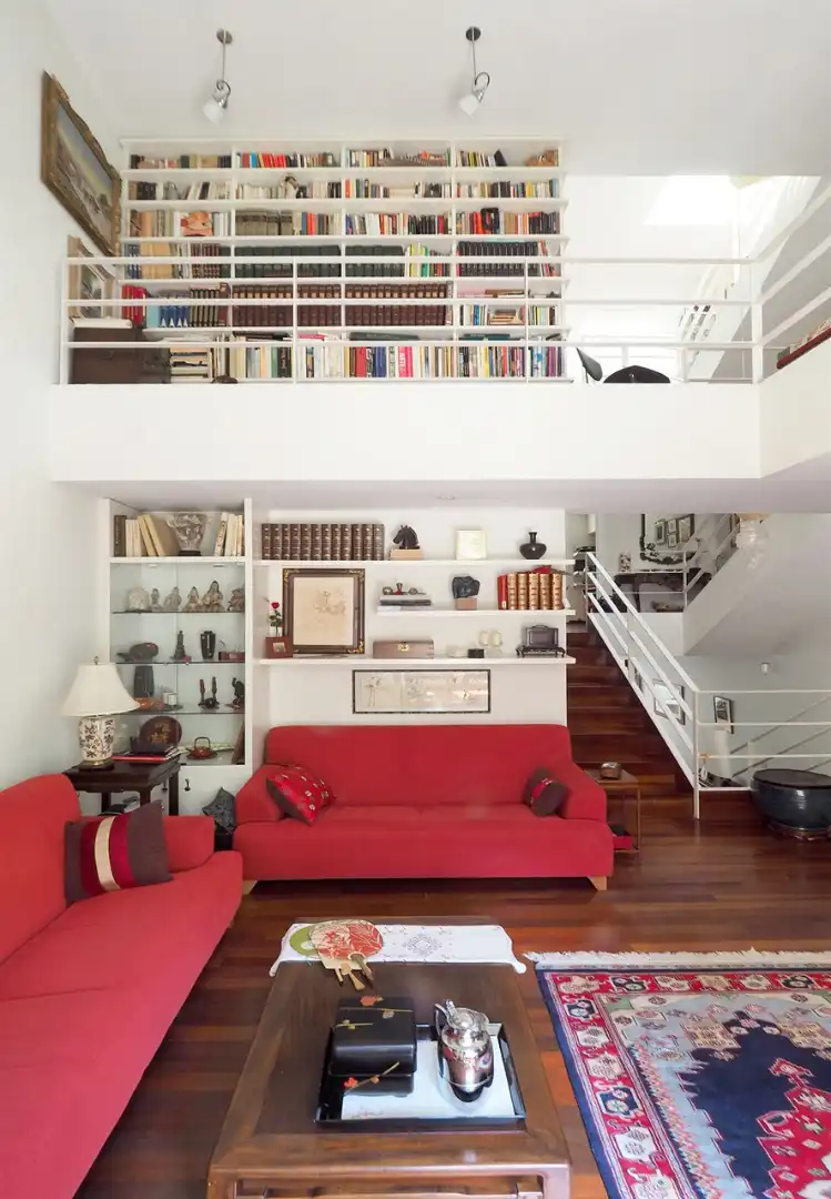 Living room of Houses for sale in Barcelona  with Parquet flooring, Terrace and Furnished