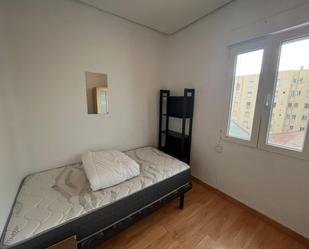 Bedroom of Flat to share in  Madrid Capital  with Furnished