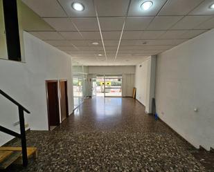 Premises to rent in  Valencia Capital  with Air Conditioner