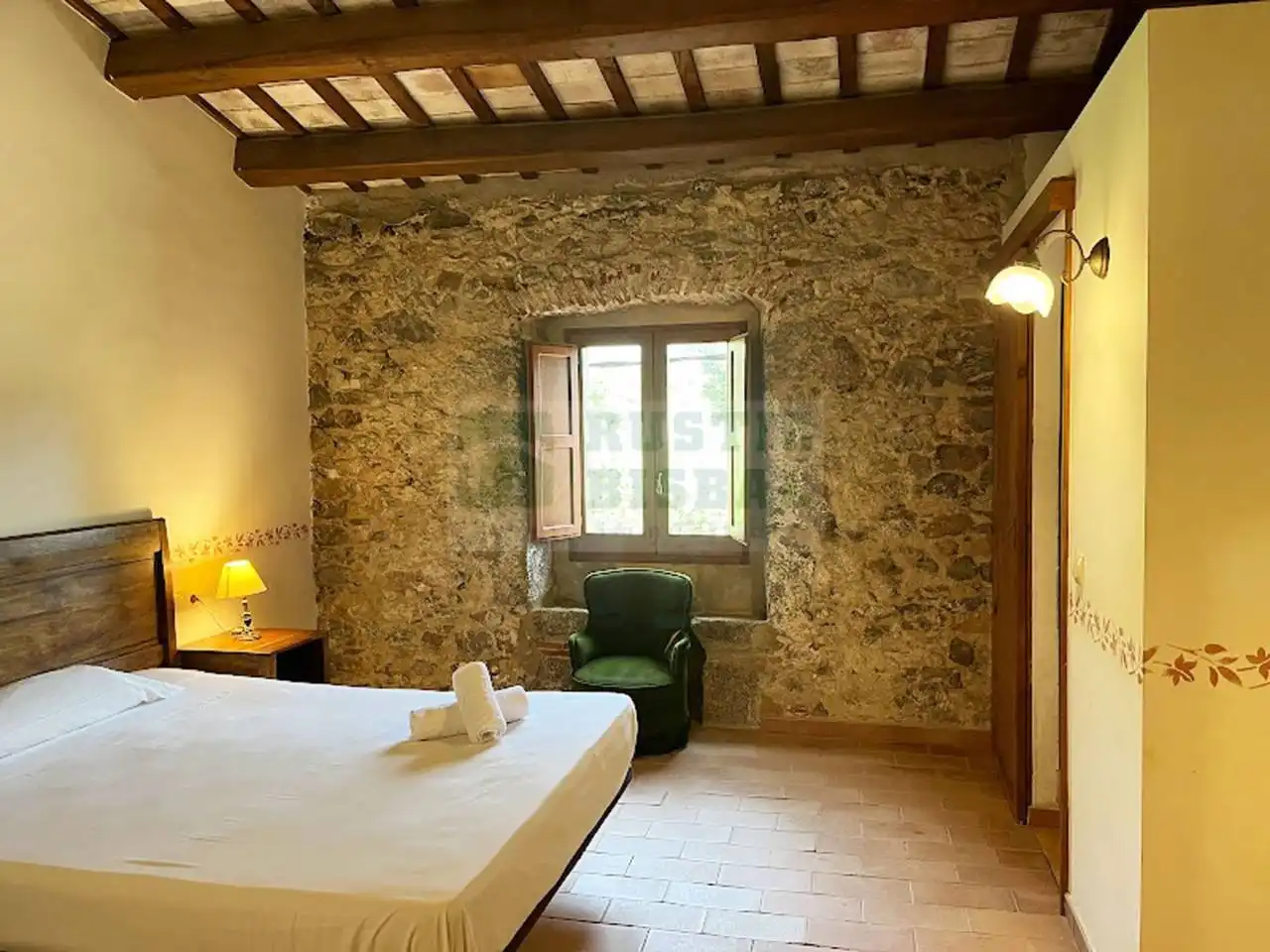 Habitación de Finca rústica de alquiler en Llagostera con Calefacción, Amueblado y Piscina comunitaria