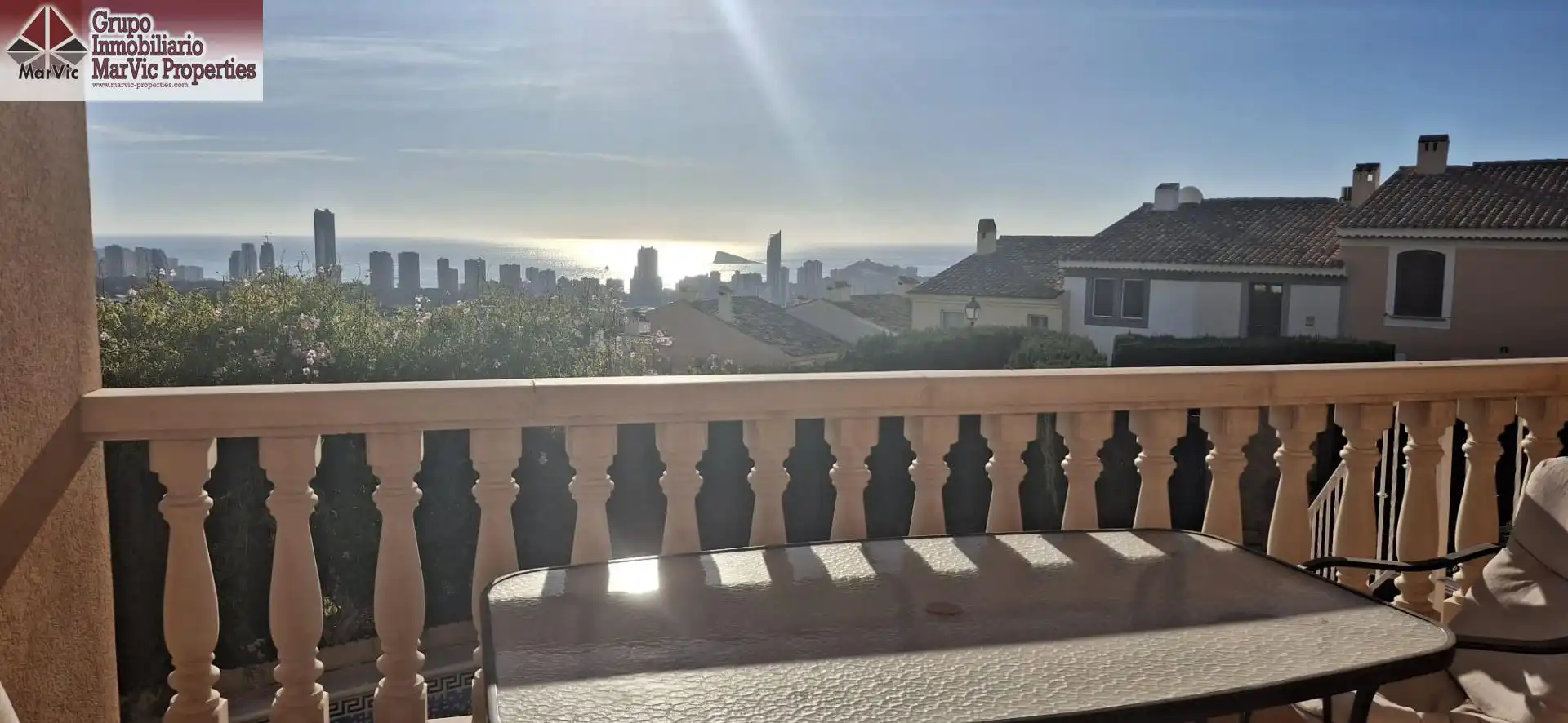 Chalet con terraza en venta en Golf Bahía, imagen 6