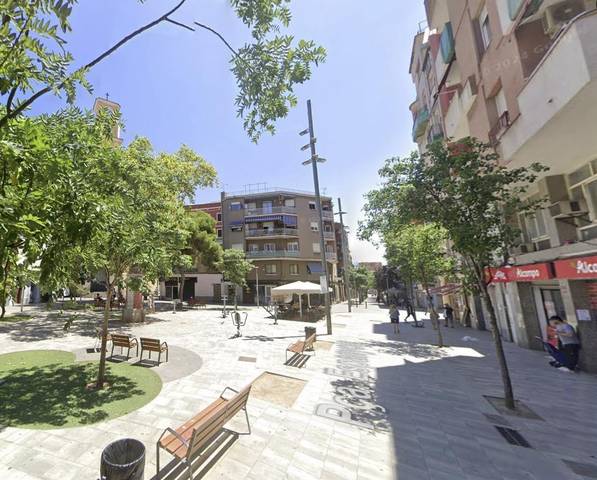 Piso en Venta en  PROGRES DEL en La Torrassa