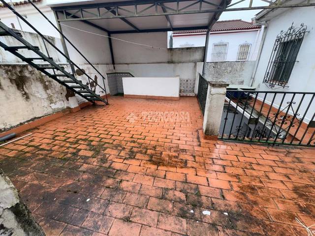 Casa adosada en Venta en Olivares