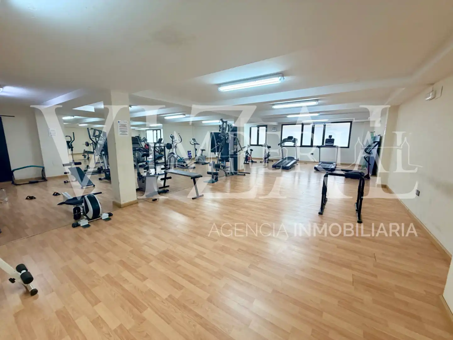 Wohnung zum Verkauf in Ocaña mit Heizung, Privatgarten und Parkett