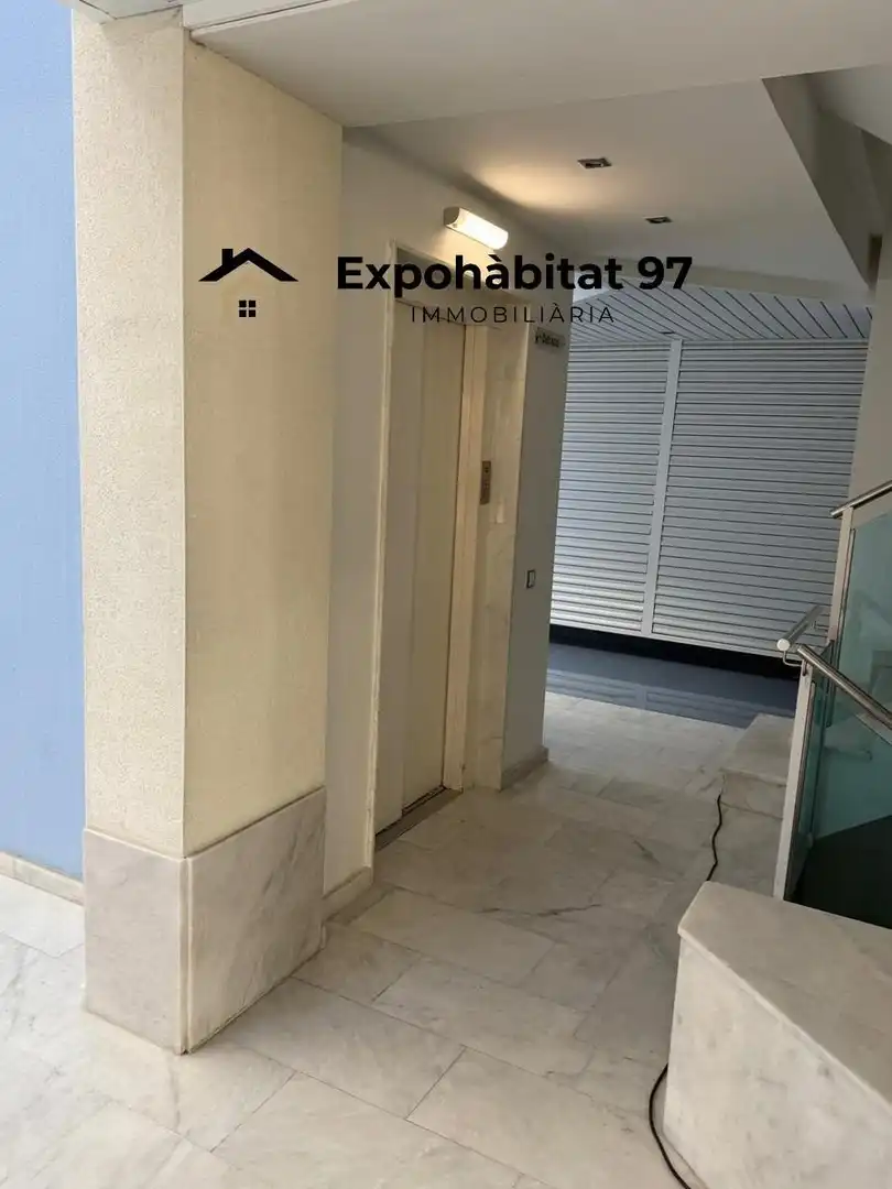 Apartamento con terraza en venta en Carrer BRUSSEL·LES 51, imagen 19