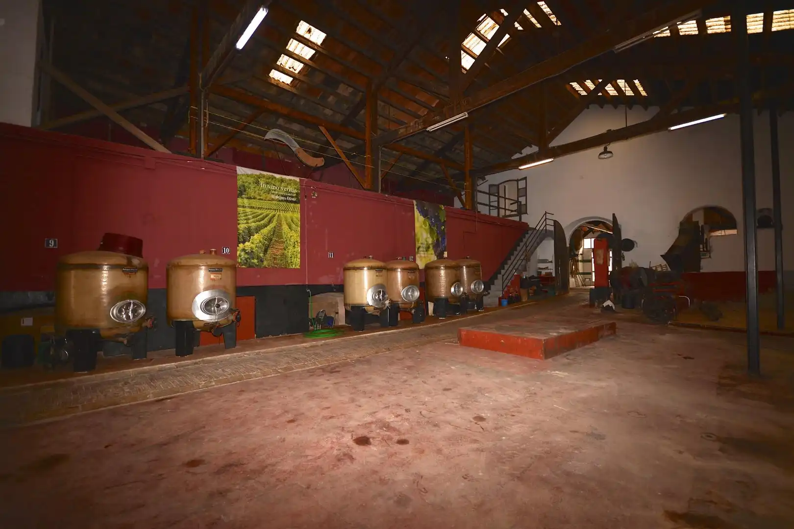 Industrial buildings for sale in Binissalem