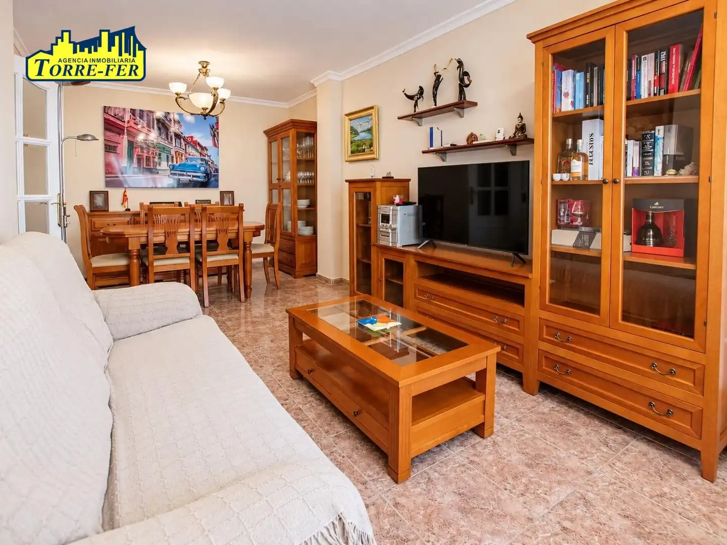 Piso con ascensor en venta en Calle PIO BAROJA 21, imagen 2