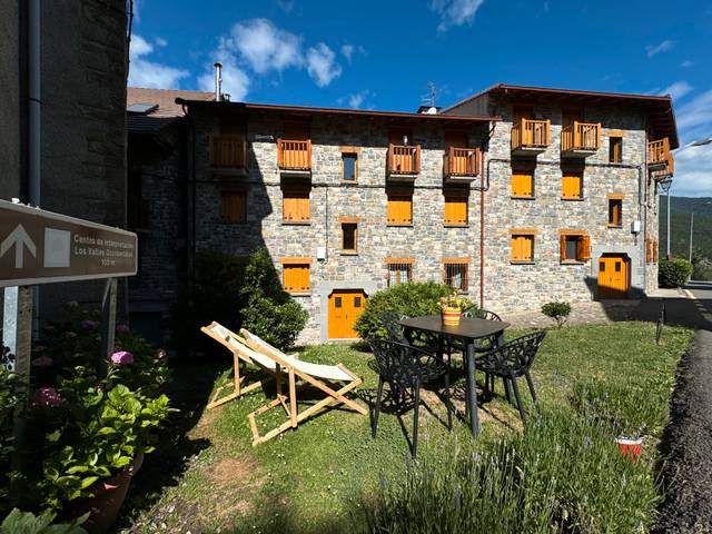 Ático en Venta en Paseo Chapitel, P en Ansó