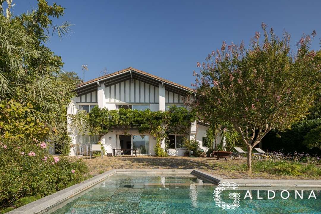 Jardín de Casa o chalet en venta en Urrugne con Calefacción, Jardín privado y Terraza