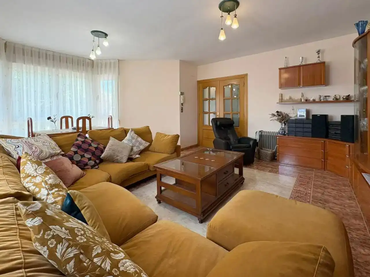 Sala d'estar de Casa o xalet en venda en Autilla del Pino amb Jardí privat, Traster i Balcó