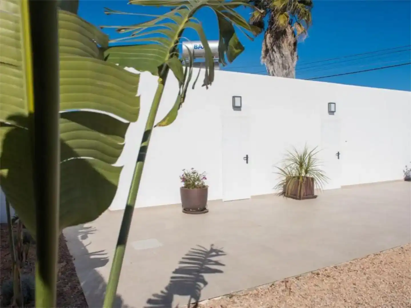 Vista exterior de Casa o xalet en venda en Sant Josep de sa Talaia amb Aire condicionat i Piscina