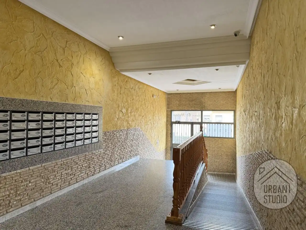 Ground floor for sale in Torrevieja  with Air Conditioner, Terrace and Community pool