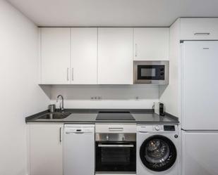 Cuina de Estudi per a compartir en  Madrid Capital amb Aire condicionat i Terrassa