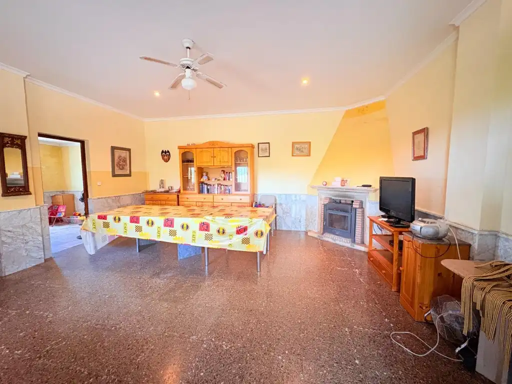 Kitchen of Country homes for sale in Canals