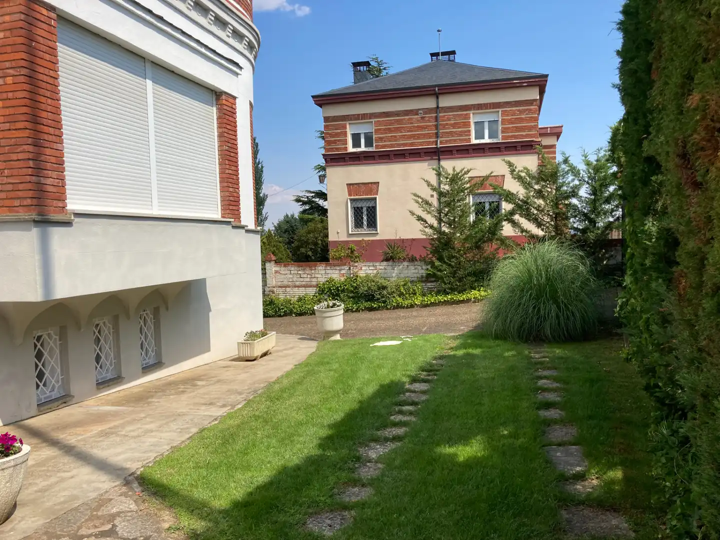 Jardín de Casa o chalet en venta en León Capital  con Calefacción, Jardín privado y Horno