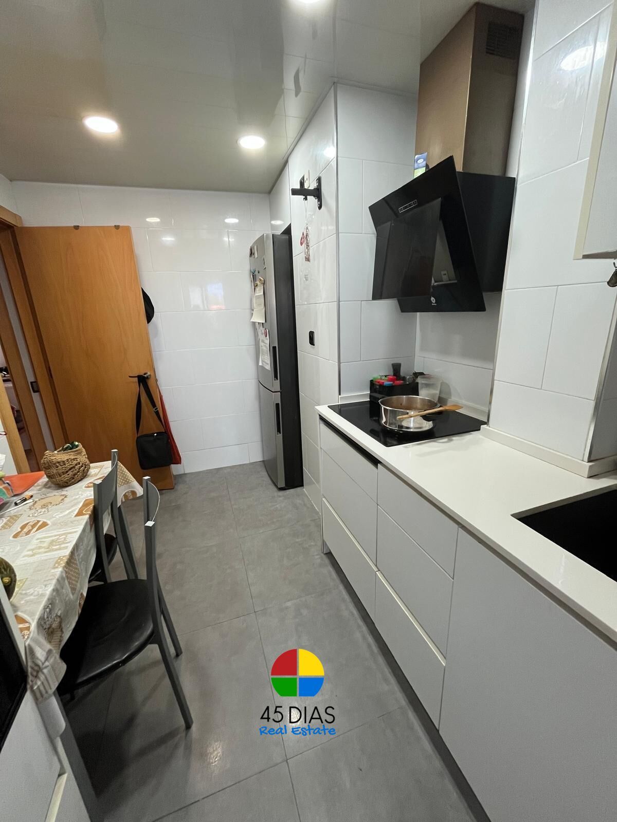 Attic for sale in Canaletes - Turonet