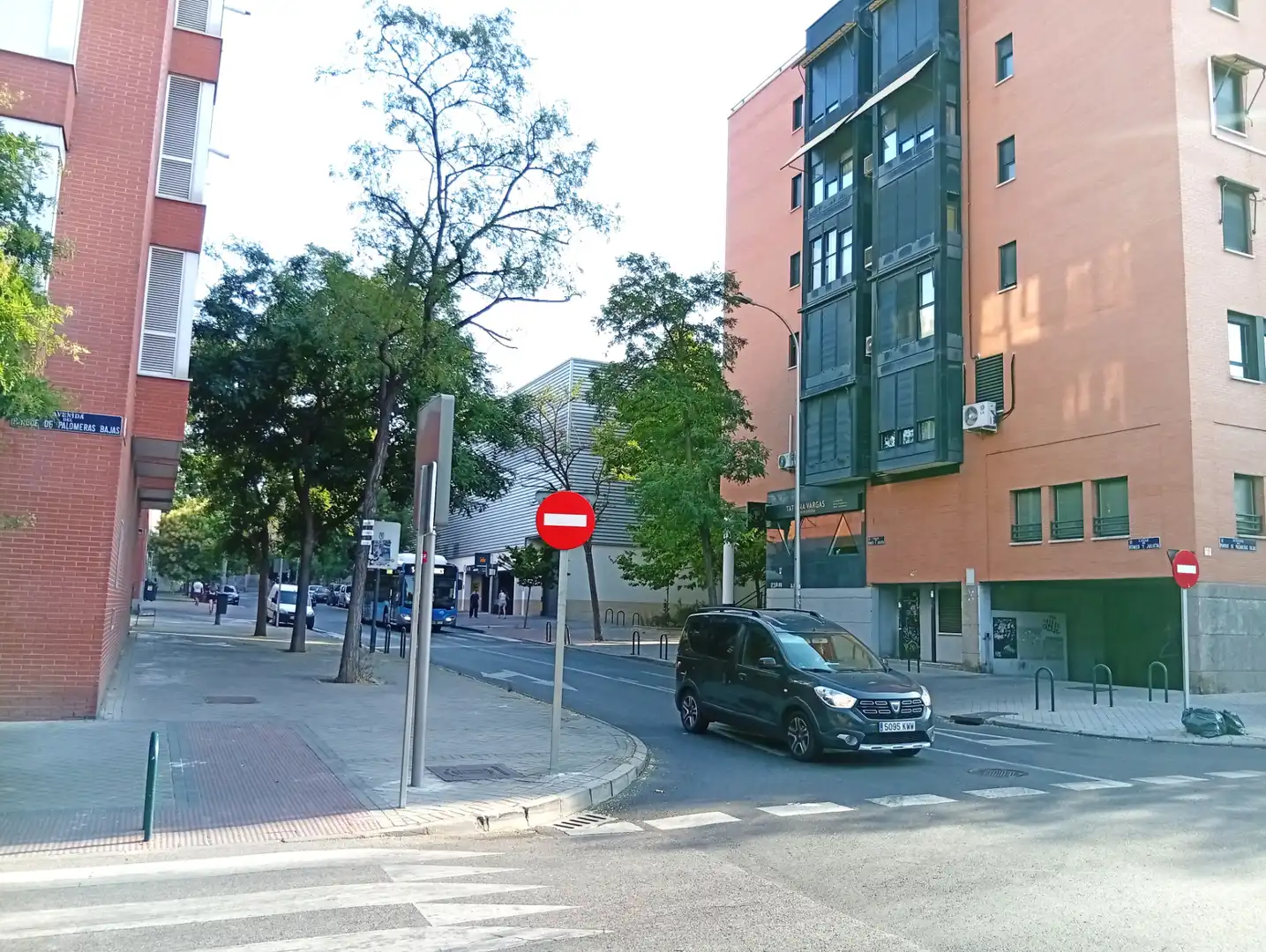 Exterior view of Flat for sale in Madrid  with Air Conditioner, Heating and Storage room