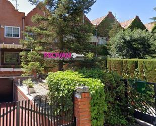 Jardí de Casa adosada en venda en Las Rozas de Madrid amb Calefacció, Jardí privat i Terrassa