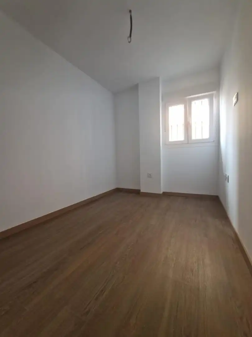Habitación de Planta baja en venta en Puerto Real con Parquet