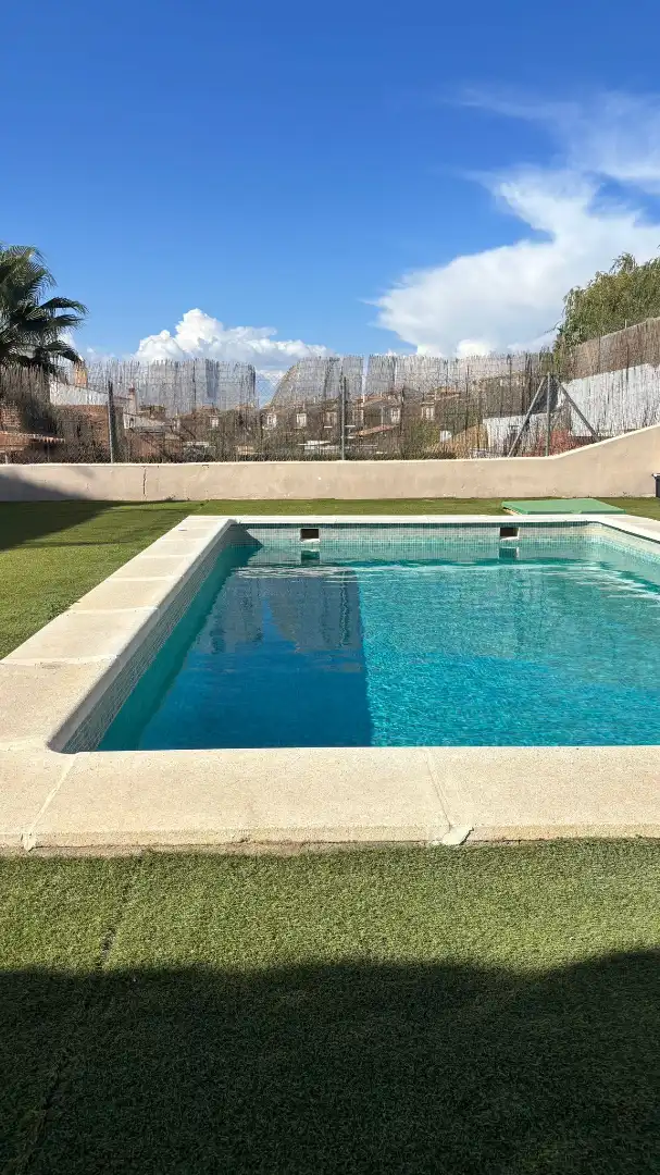 Piscina de Casa o chalet en venta en Dílar con Aire acondicionado, Calefacción y Jardín privado