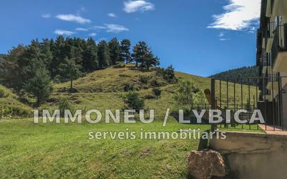 Flat for sale in Alp, Alp