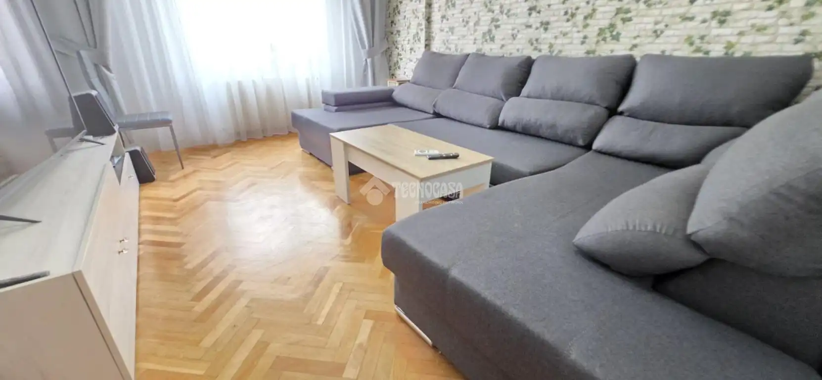 Sala d'estar de Pis en venda en Zaragoza amb Calefacció i Terrassa