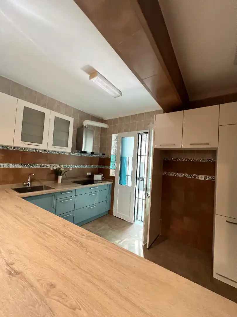 Kitchen of Houses for sale in Sevilla  with Air Conditioner