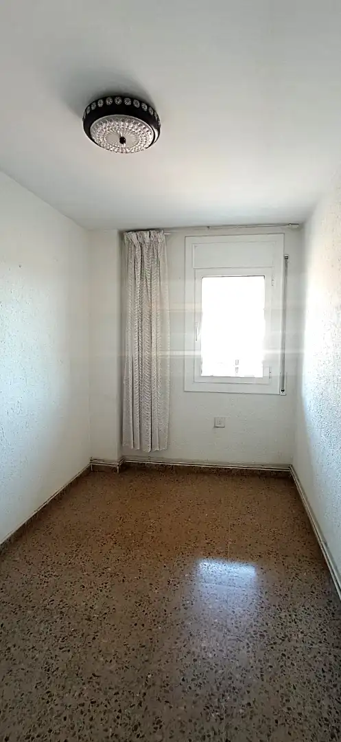 Habitación de Ático en venta en Cerdanyola del Vallès con Calefacción y Balcón