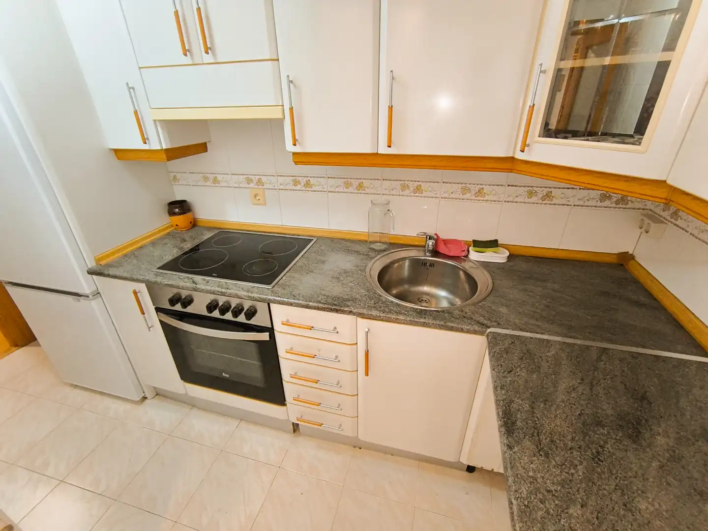 Cuina de Àtic en venda en Palencia amb Calefacció, Parquet i Terrassa