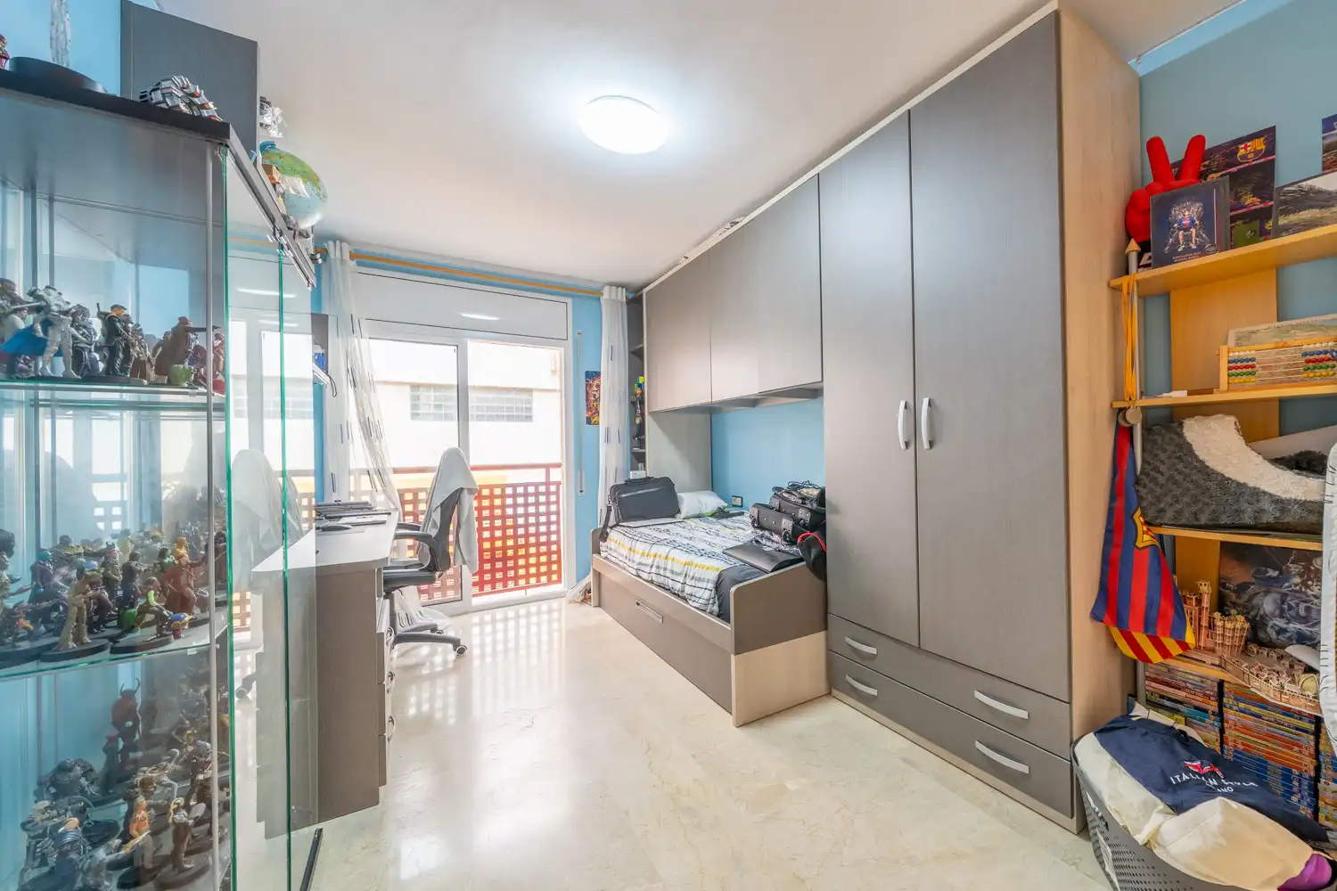 Habitación de Dúplex en venta en Badalona con Aire acondicionado, Calefacción y Terraza