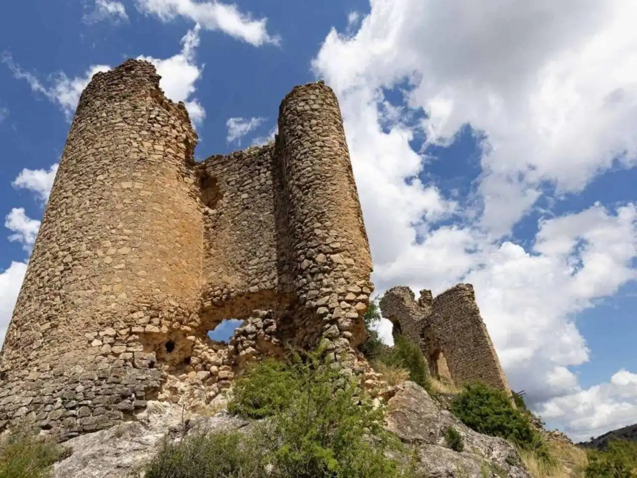Außenansicht von Gebäude zum Verkauf in Sigüenza