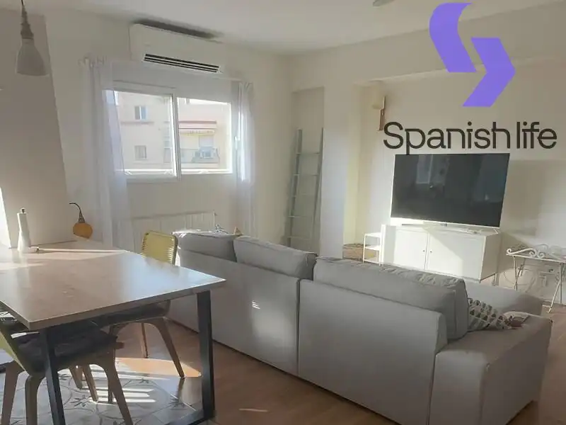 Living room of Apartments for sale in Valencia  with Air Conditioner, Heating and Furnished