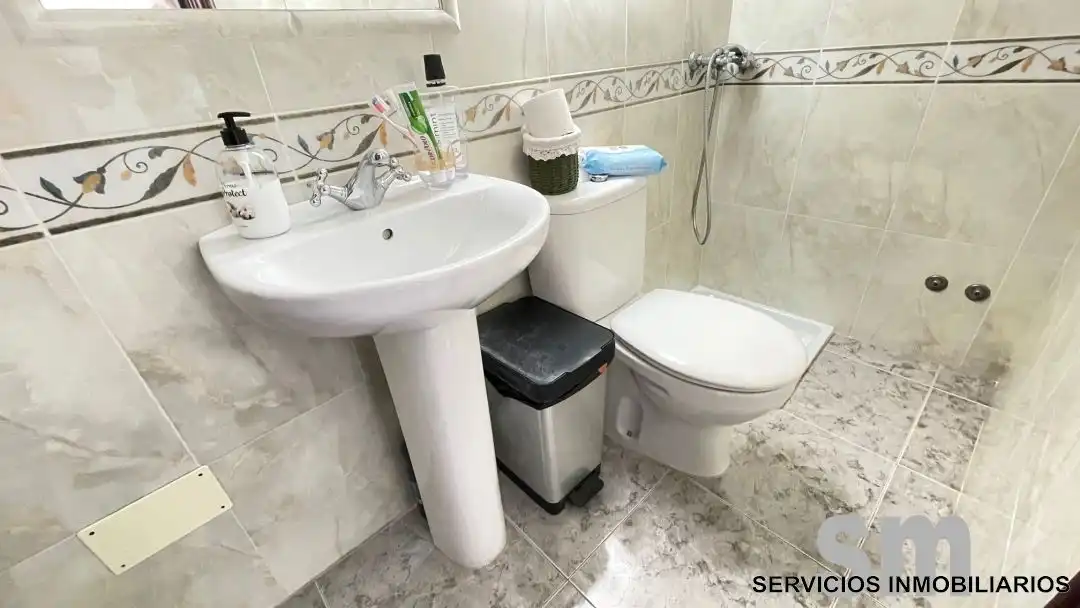 Bathroom of Houses for sale in Ubrique  with Heating, Terrace and Storage room
