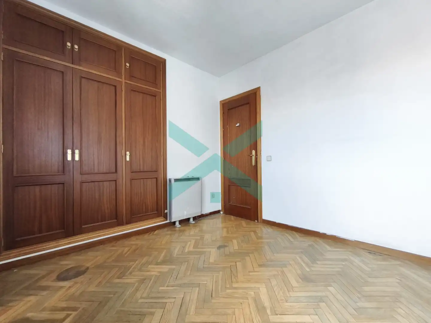 Bedroom of Attic for sale in Madrid  with Heating, Parquet flooring and Terrace