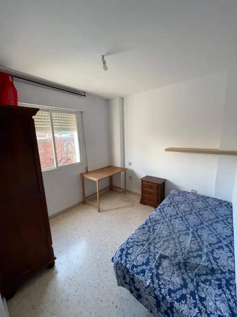 Bedroom of Flat for rent in Badajoz  with Air Conditioner, Heating and Terrace