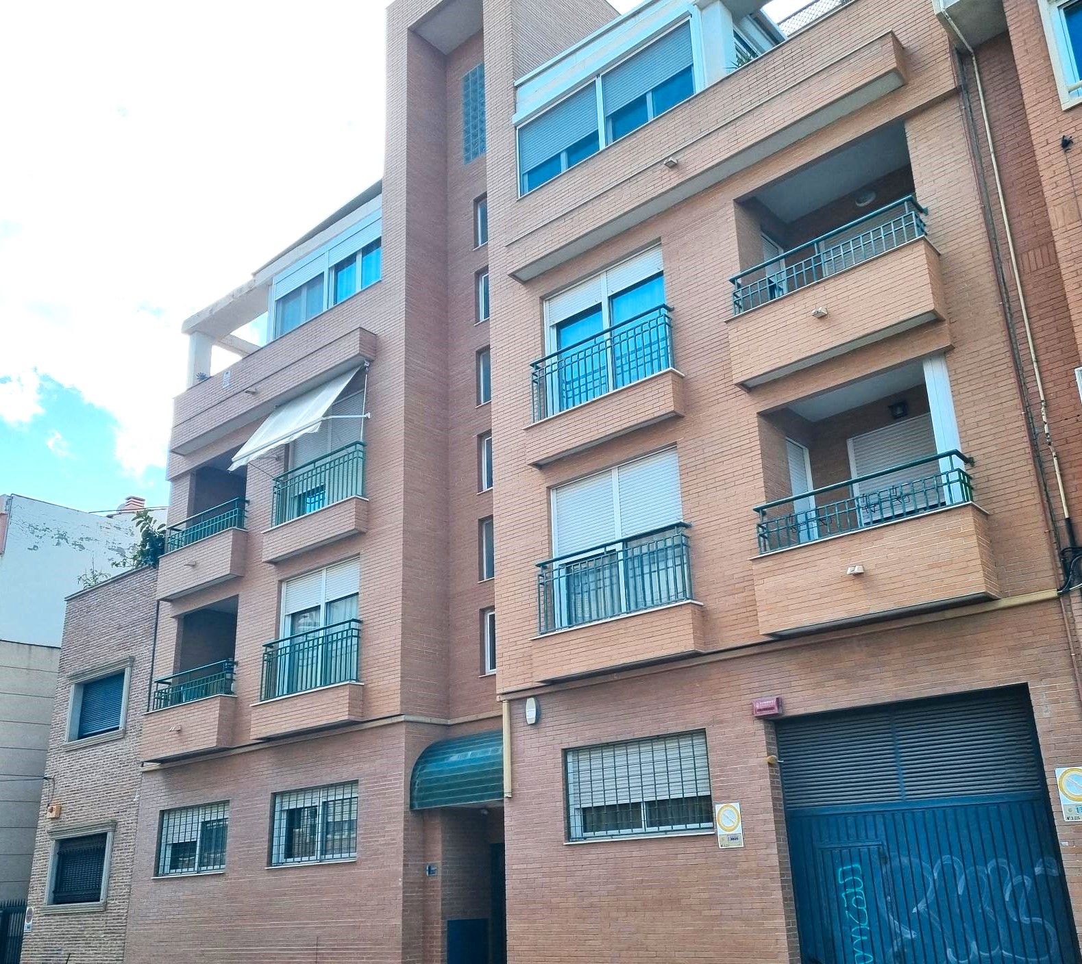Exterior view of Flat for sale in Alicante / Alacant  with Air Conditioner, Storage room and Balcony
