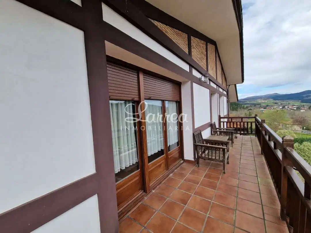 Terrace of Detached homes for sale in Areatza  with Heating, Private garden and Storage room