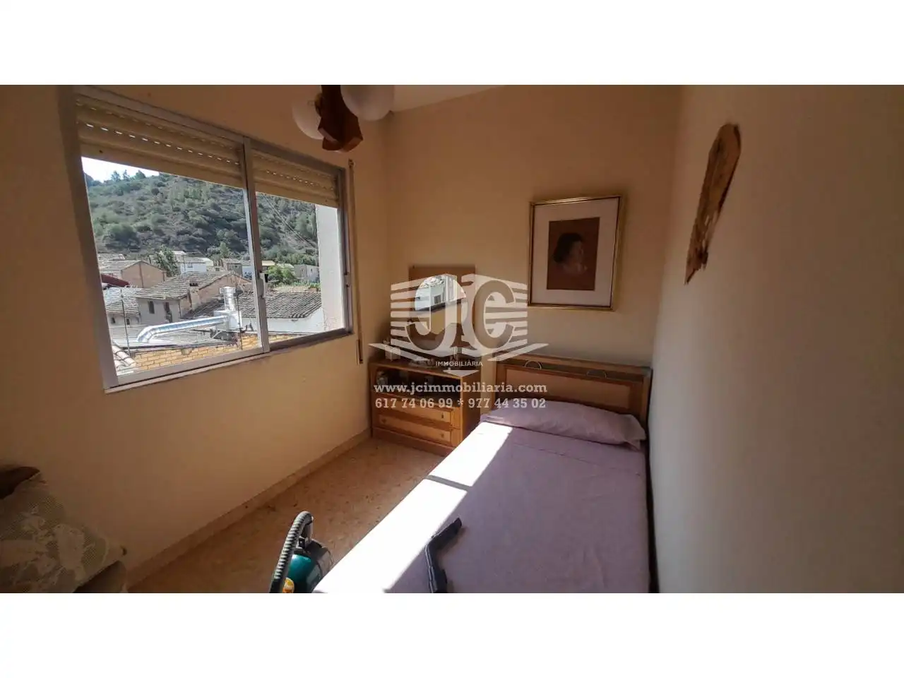 Schlafzimmer von Wohnung zum Verkauf in Tivenys mit Klimaanlage, Heizung und Terrasse